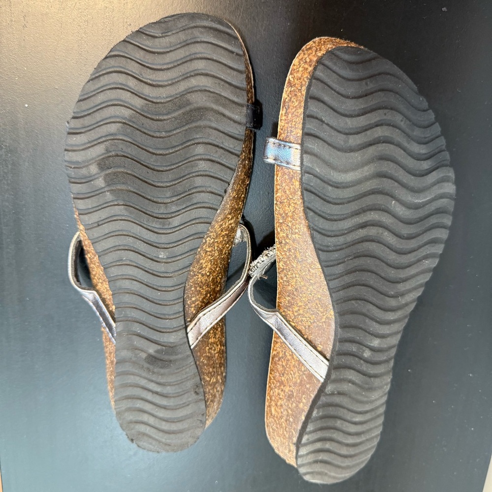 Mila Paoli Silver Sandals with Rhinestone Glamour - Picture 6 of 7